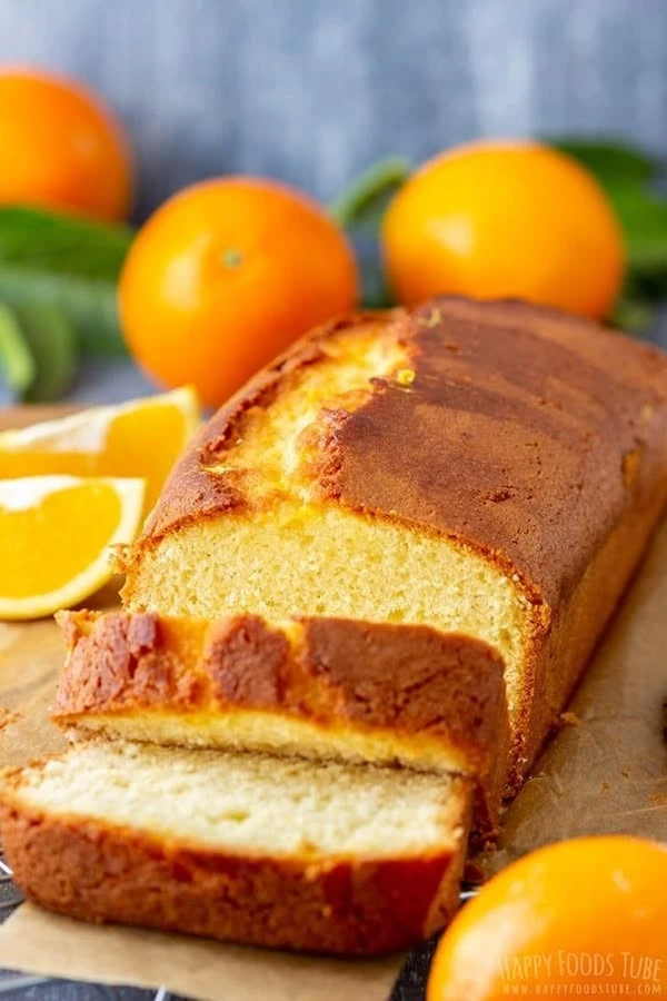 Torta all’arancia con sciroppo d’arancia fresco