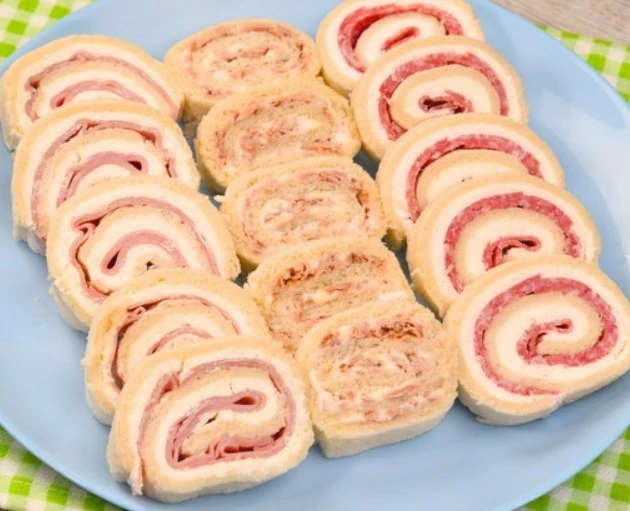 Girandole di pancarrè: per un antipasto fresco e gustoso!