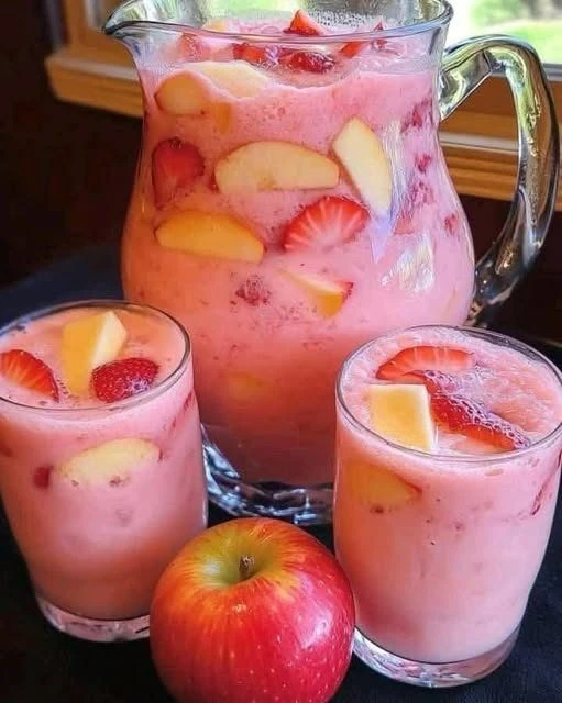 Il punch cremoso di fragole e mele definitivo: un rinfresco strepitoso per ogni incontro